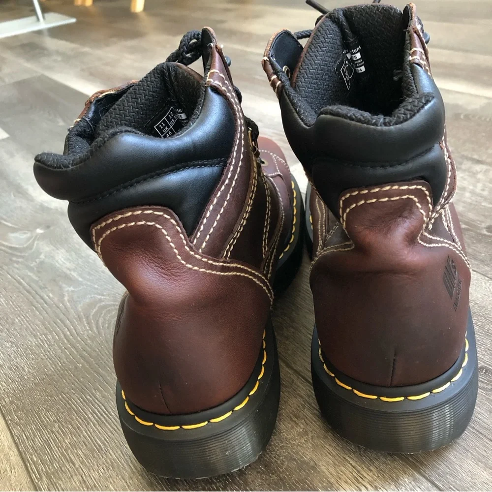 Men's Brown Leather Work Boots - Lace-Up Safety Style